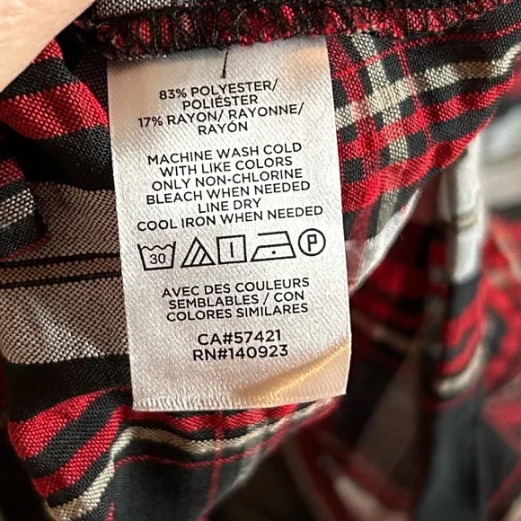 NWT LOFT Women's Plaid Puff Sleeve Top - Red and Black - Picture 4 of 5